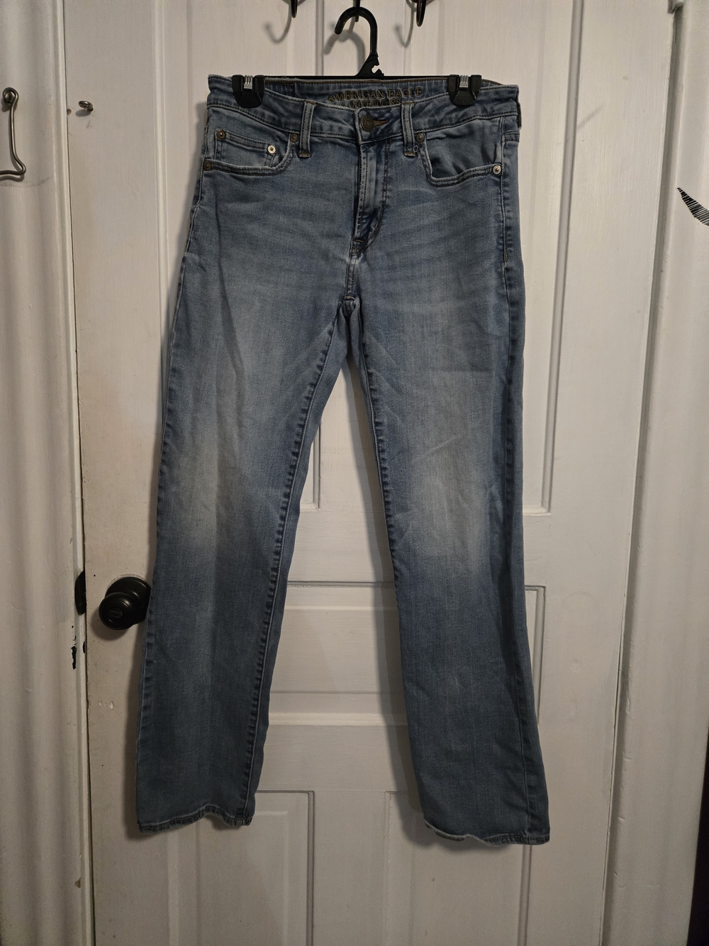 American Eagle Outfitters Light Blue Relaxed Jeans